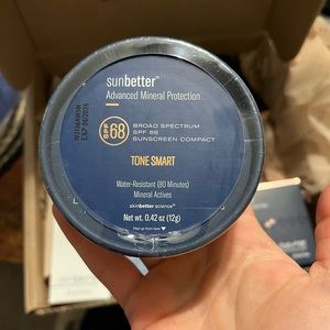 Skinbetter SPF compact